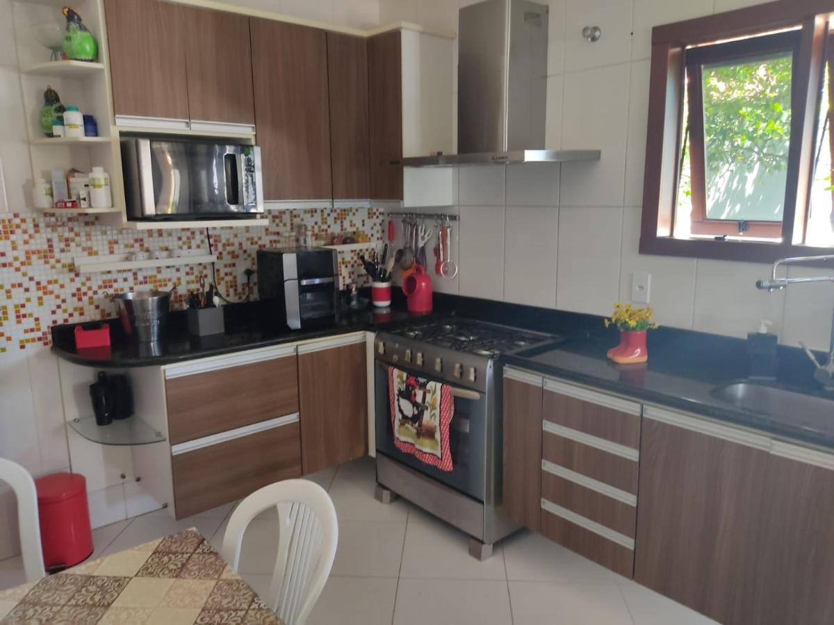 Linda Casa Com Piscina Em Interlagos Vila Velha Es Villa Dış mekan fotoğraf
