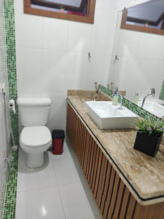 Linda Casa Com Piscina Em Interlagos Vila Velha Es Villa Dış mekan fotoğraf