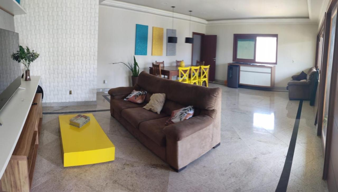 Linda Casa Com Piscina Em Interlagos Vila Velha Es Villa Dış mekan fotoğraf