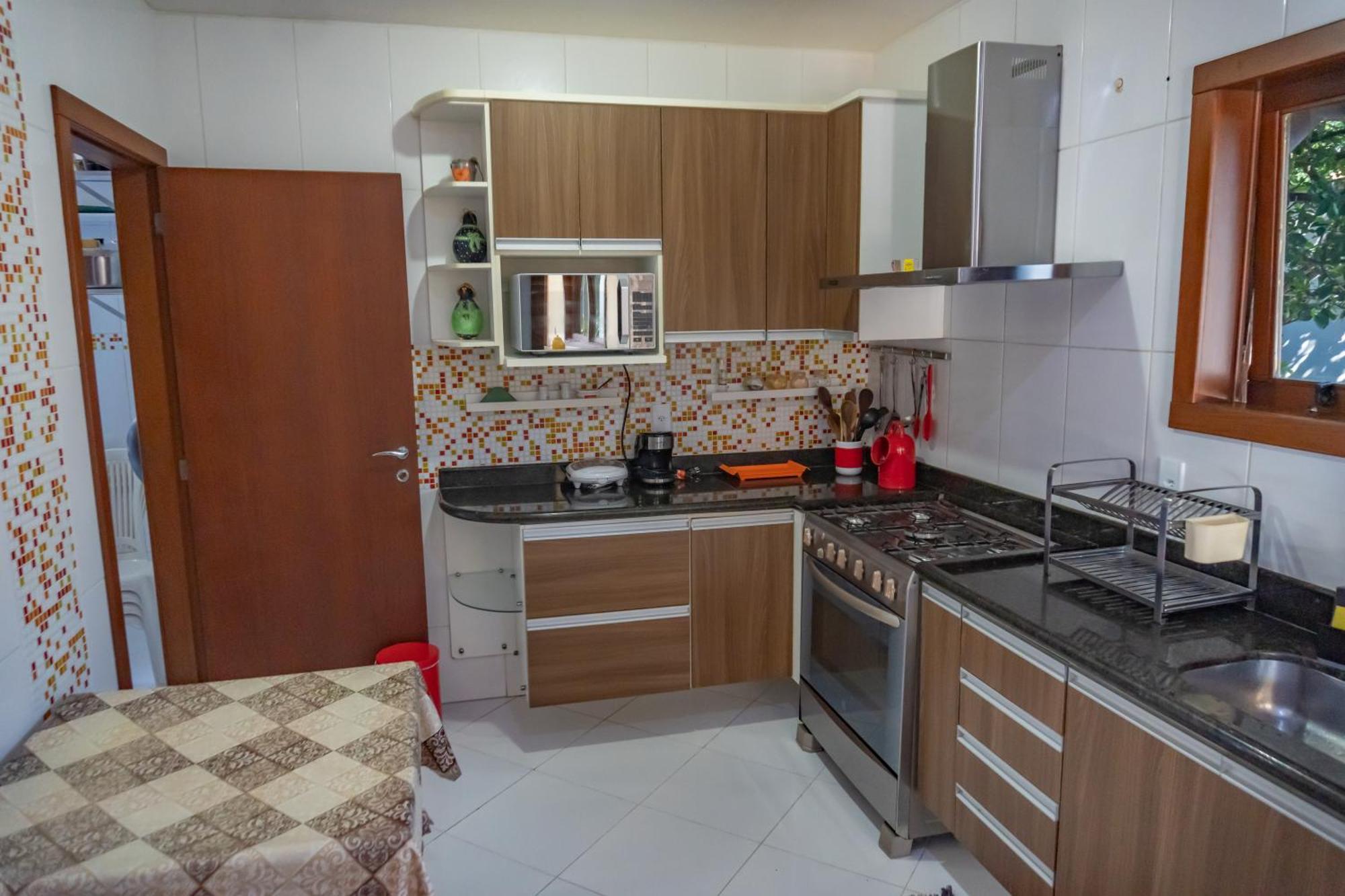 Linda Casa Com Piscina Em Interlagos Vila Velha Es Villa Dış mekan fotoğraf